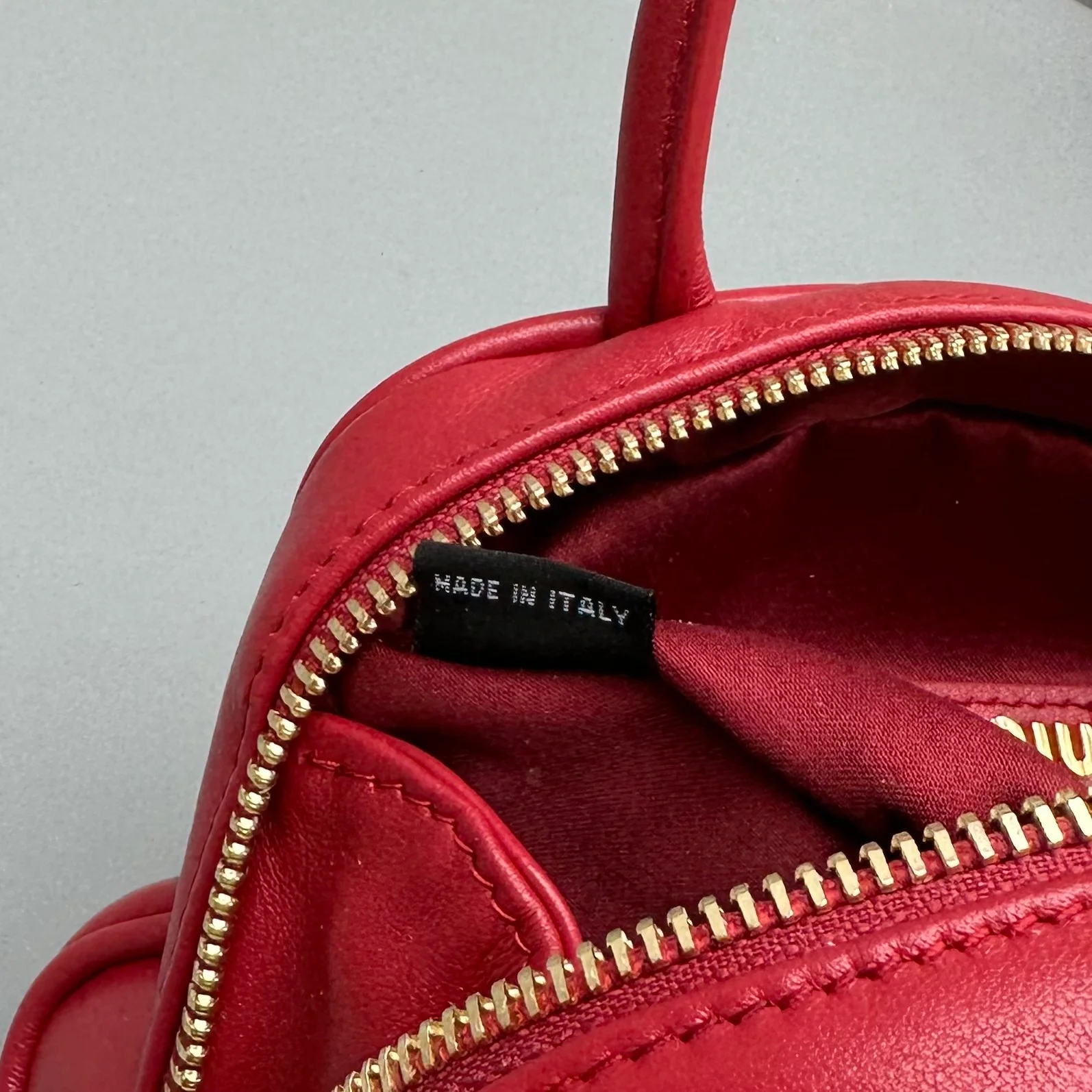 Сумка для боулинга Miu Miu - красная