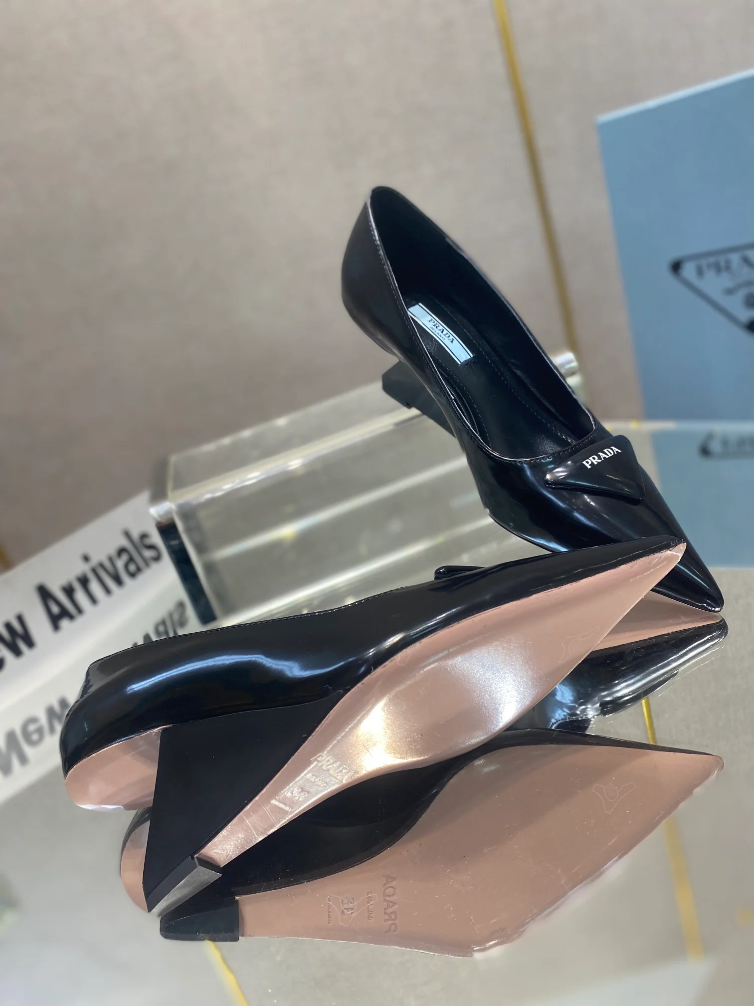 Туфли Prada - Prada - лакированные туфли на низком каблуке - черные