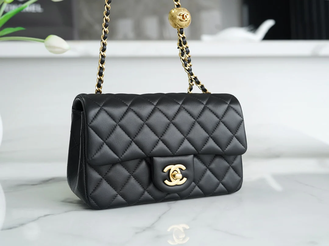 Chanel 23c Gold Ball Mini Black