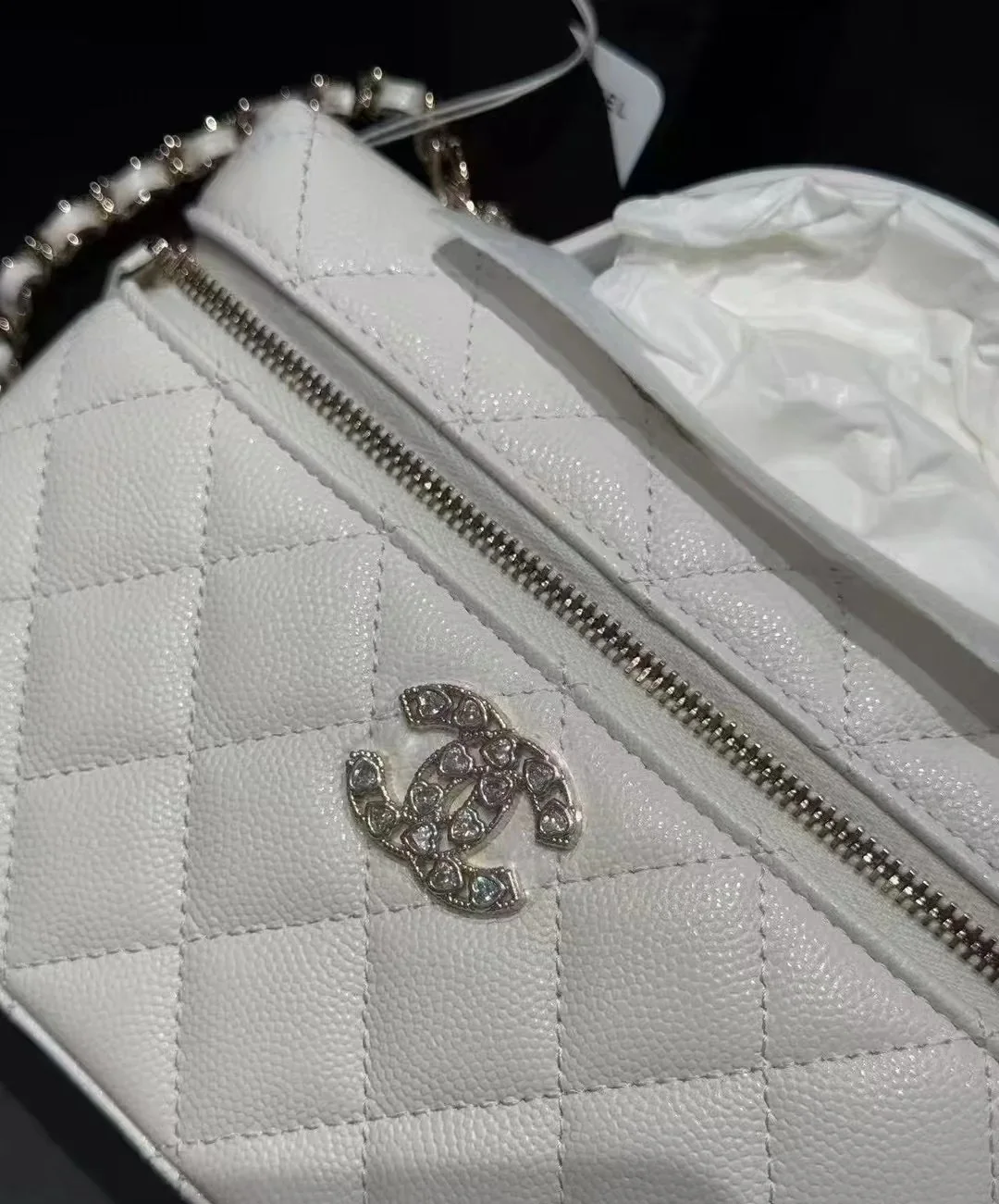 Сумочка Chanel 25p Heart Diamond LP с цепочкой - белая
