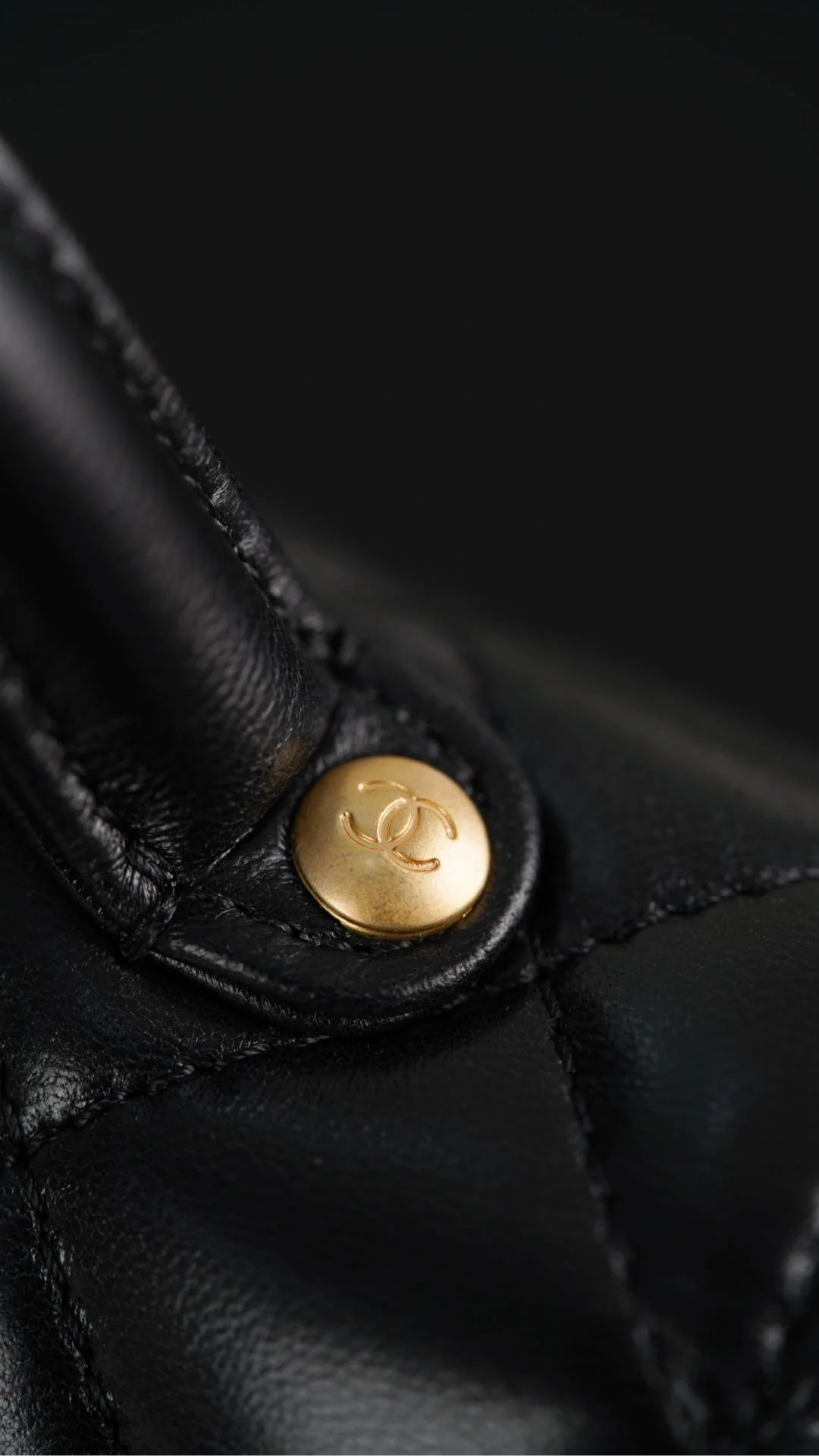 Сумка Chanel 25p Handle Flap Bag (квадратная) - черно-золотая