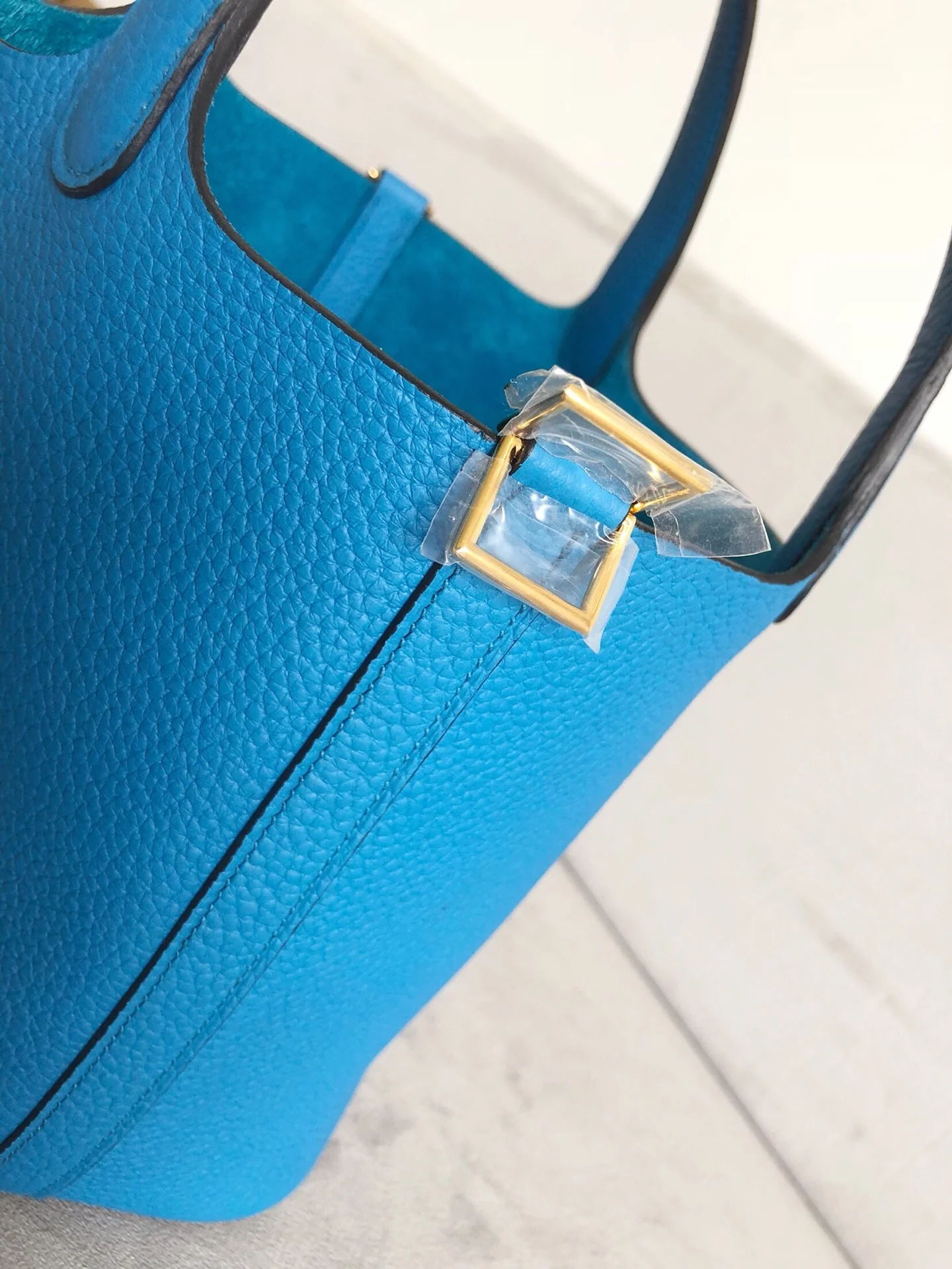 Золотая пряжка Hermes Picotin 18 TC B3