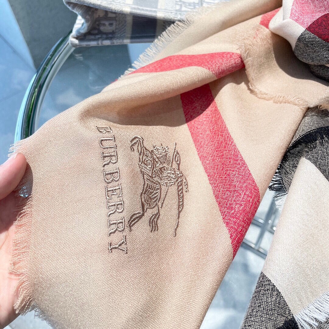 Ультратонкий кашемировый клетчатый шарф Burberry - 1 шт.