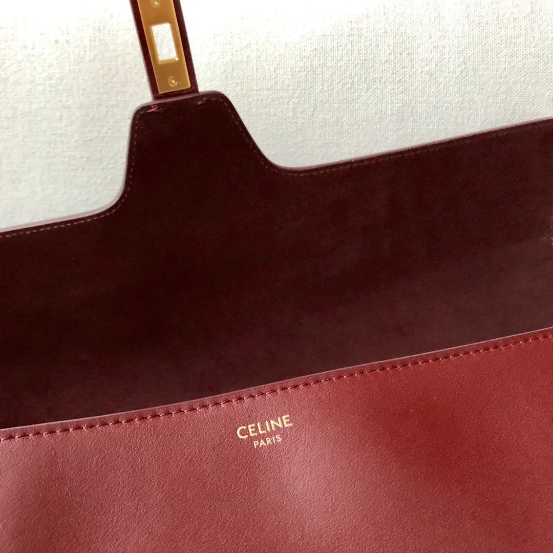 Сумка Celine Soft 16 Large из гладкой телячьей кожи - 1 шт.