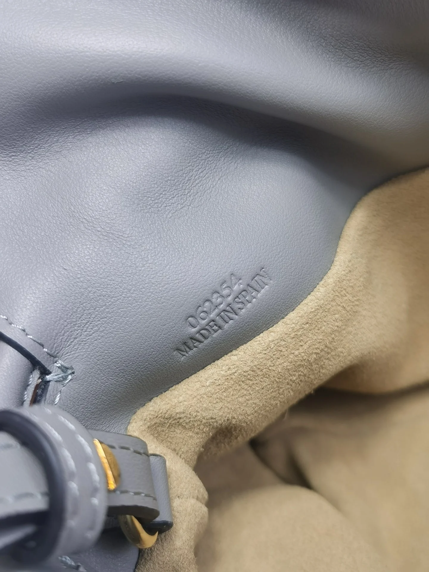 Клатч Loewe Flamenco - телячья кожа наппа - мини - серый