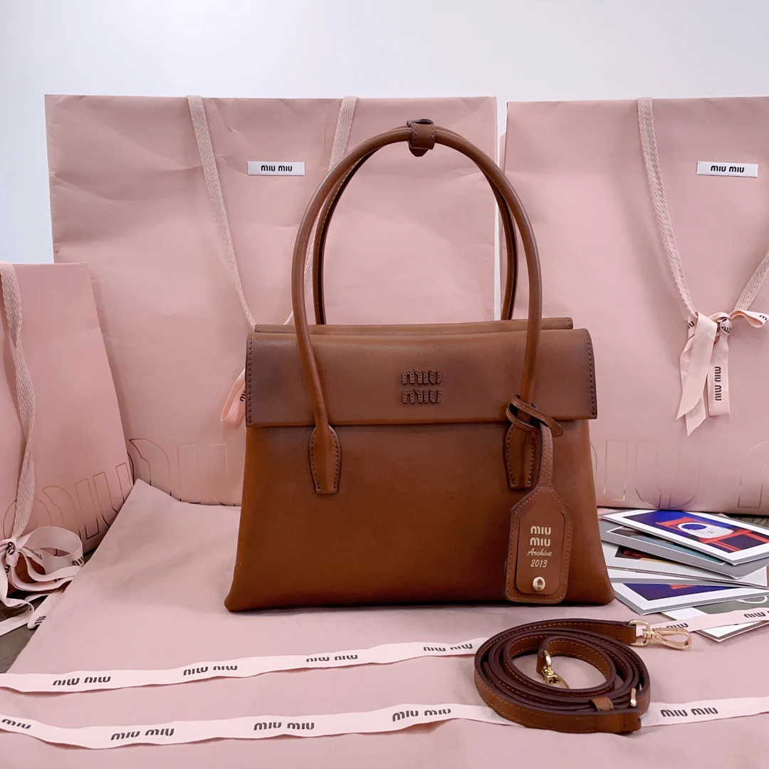 Сумка Miu Miu-5ba302-mimisolitaire из телячьей кожи