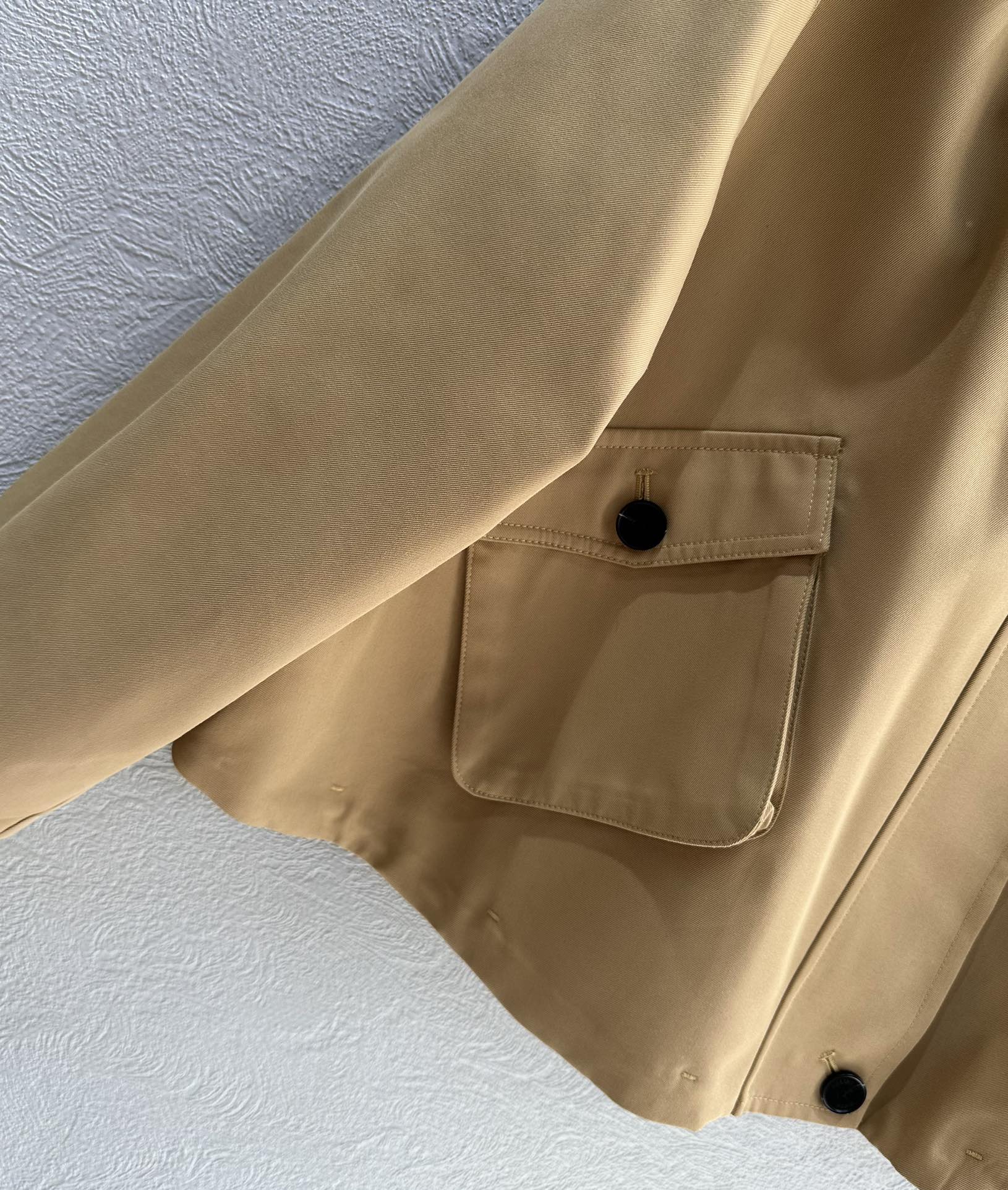 Celine -2403-24 Новинка ранней весны Тренч с воротником-стойкой и капюшоном - Съемный капюшон