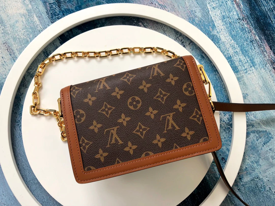 m43392-LV-dauphine-messenger bag-small