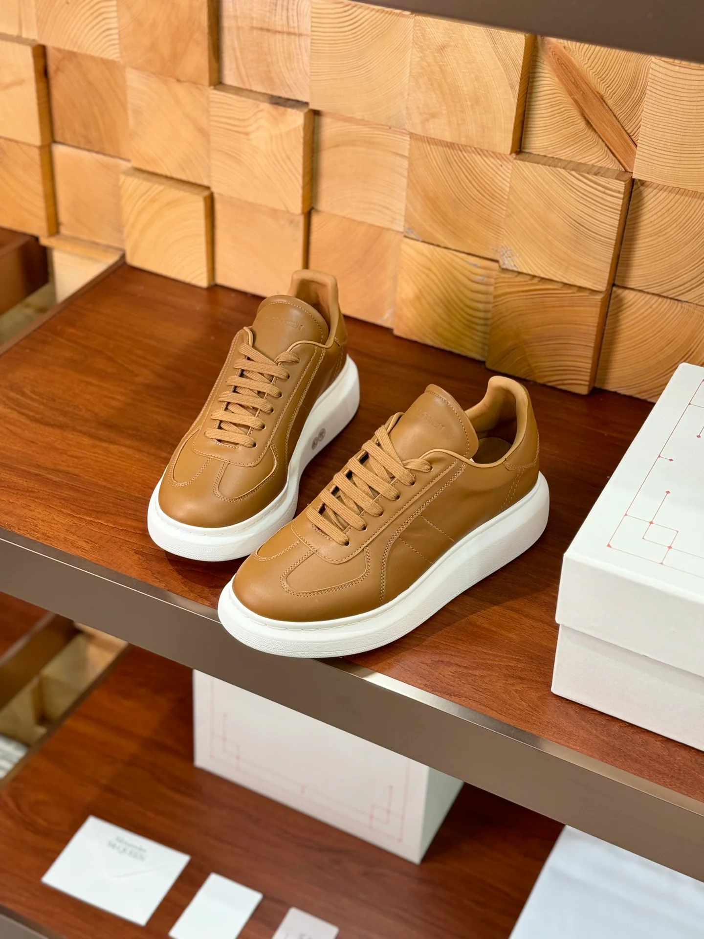 Повседневные туфли McQueen 2024 - Кофейно-коричневый