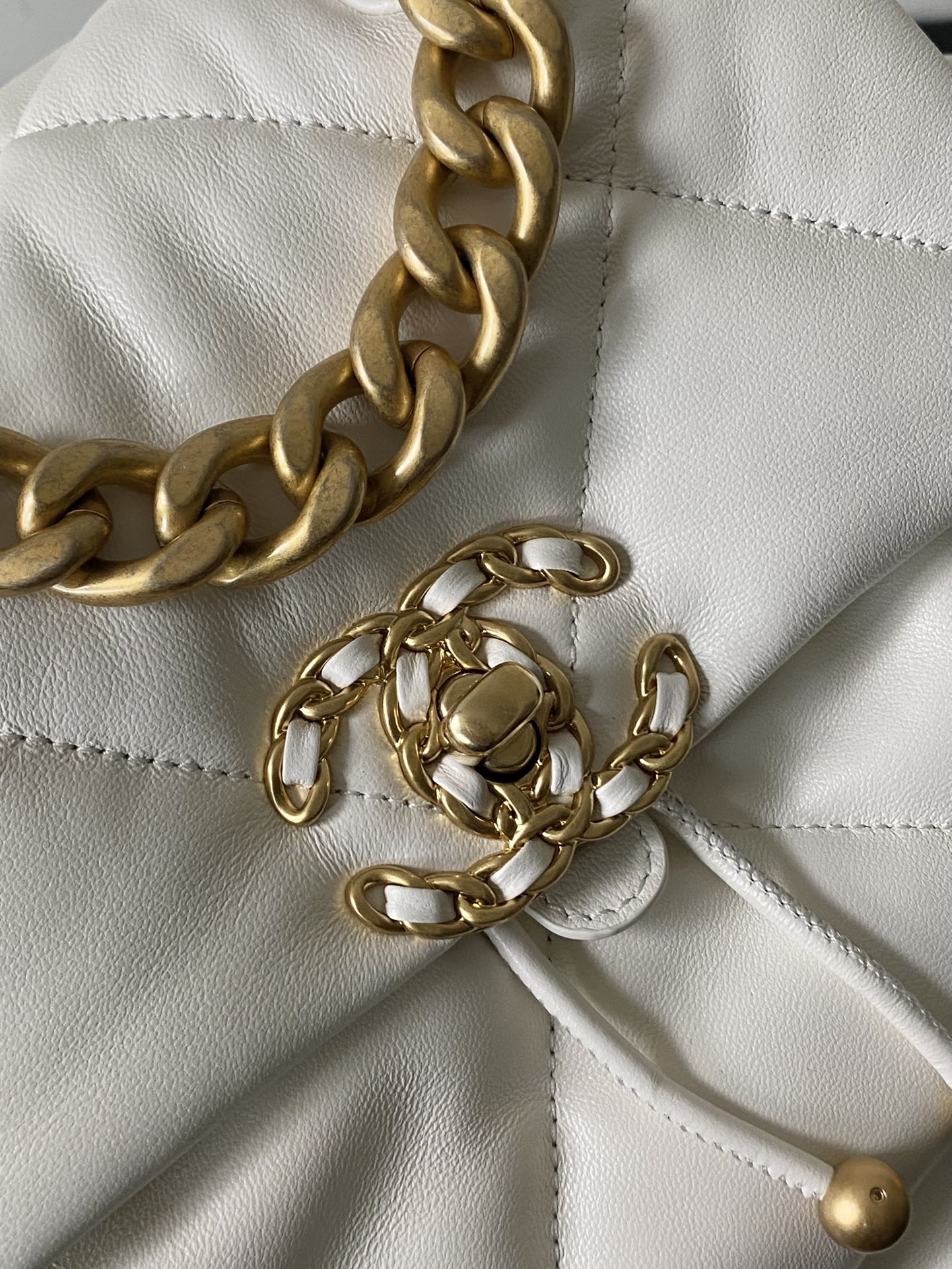 Рюкзак Chanel 24c - белый