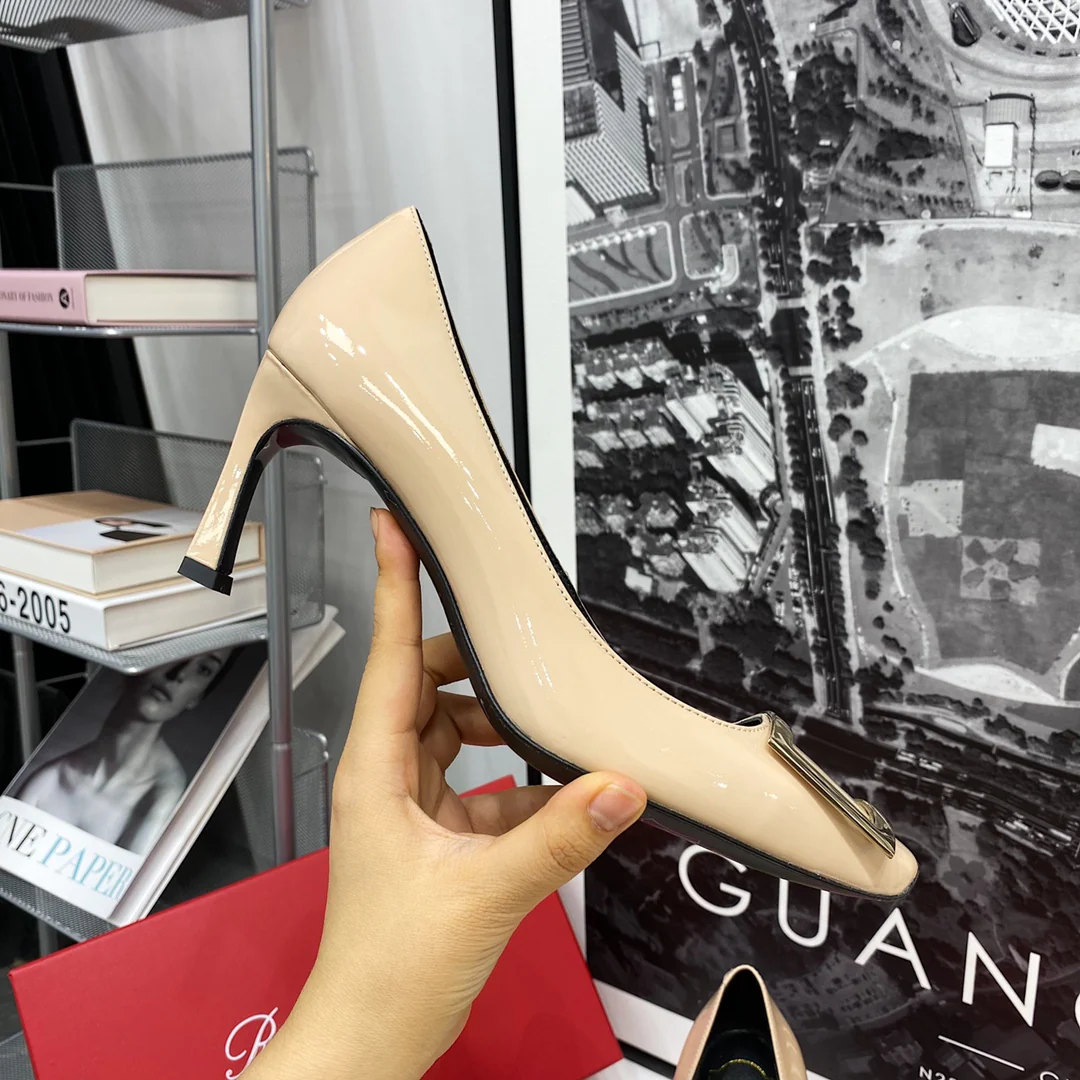 Туфли на банановом каблуке RV-7-5 см - телесно-розовые