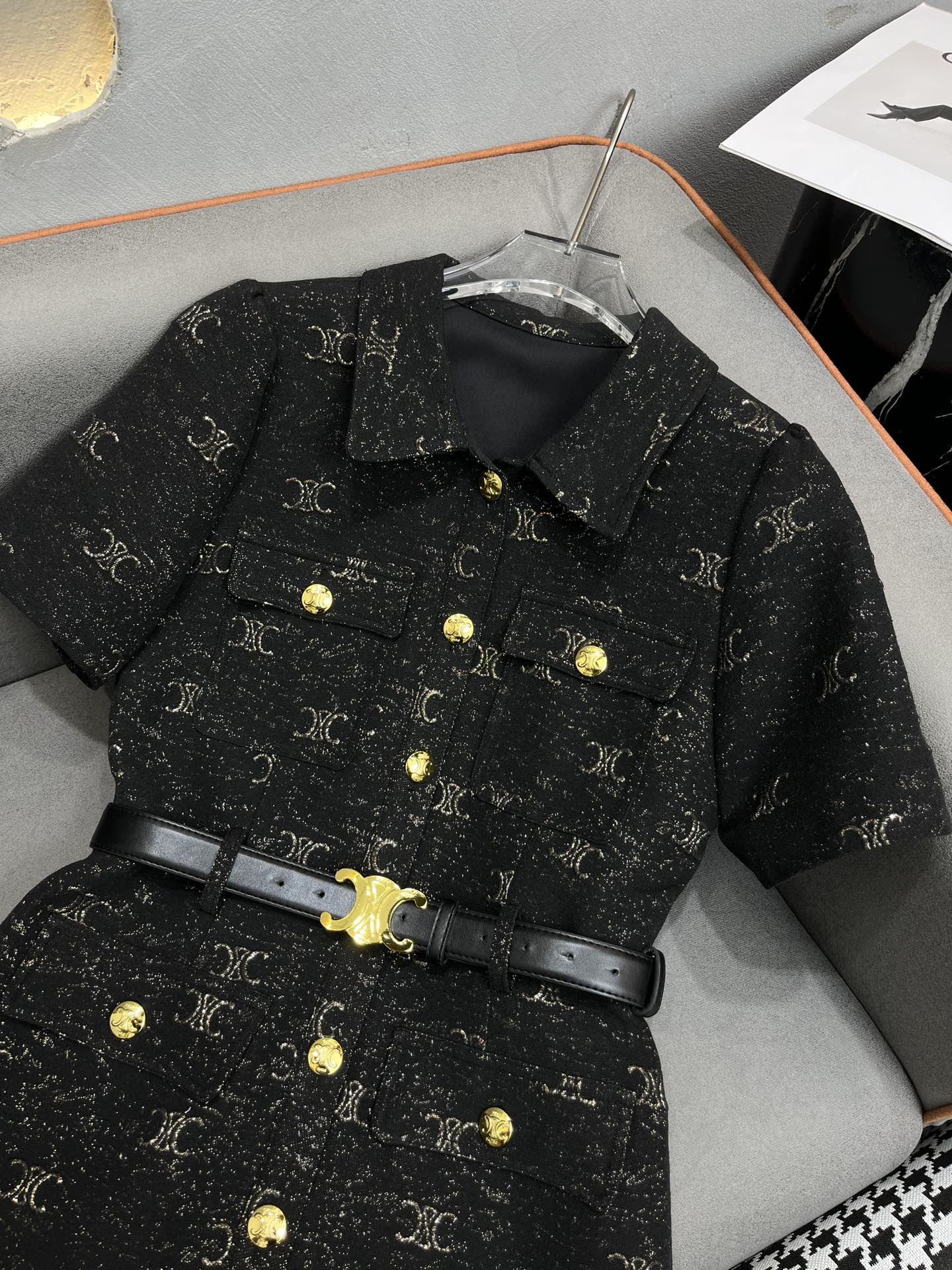 Платье Celine 2403-24ss весна/лето, новое, с отворотом, черное.