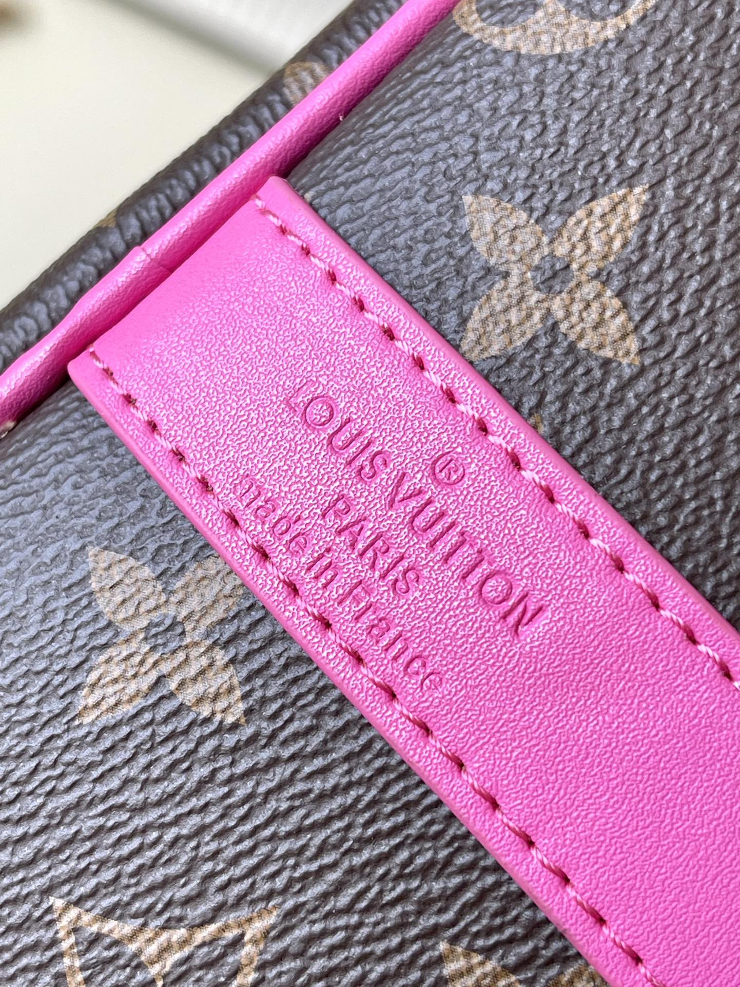 m41416-LV-Keepall-Travel Bag-Fuchsia