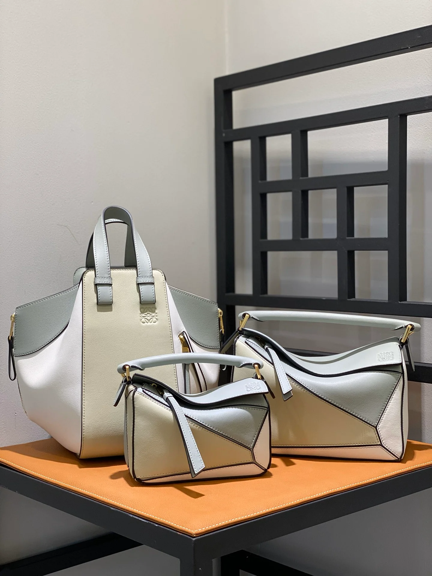 Loewe - Новая коллекция в стиле ?цветовые блоки?