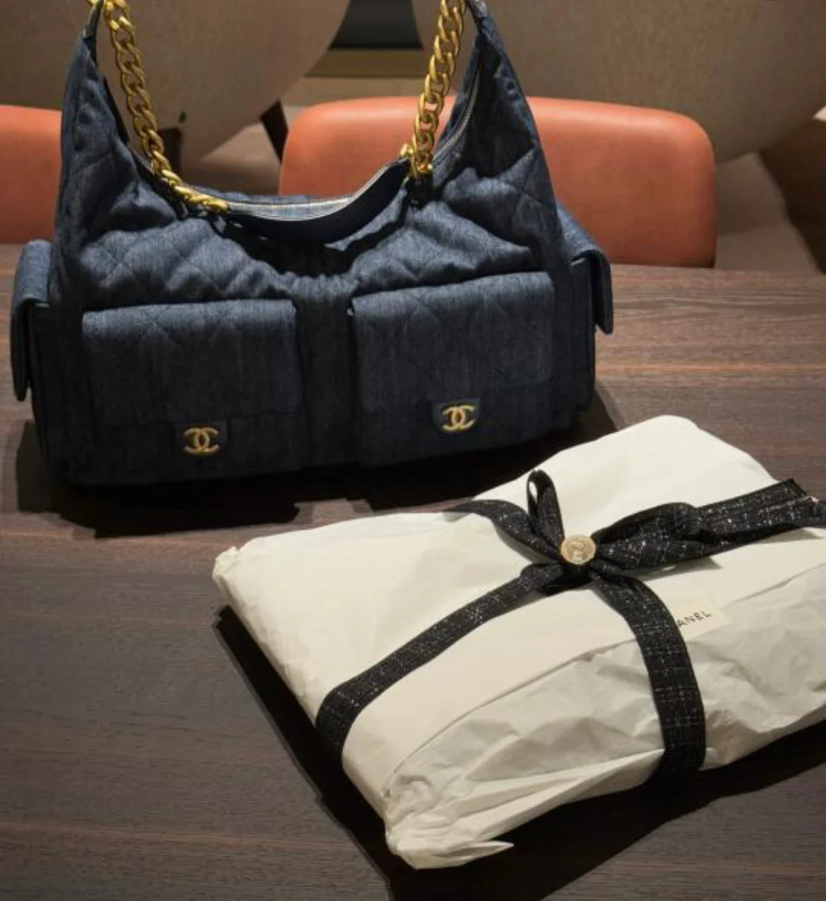 Chanel 25 Chobo Denim Small - Темно-синий