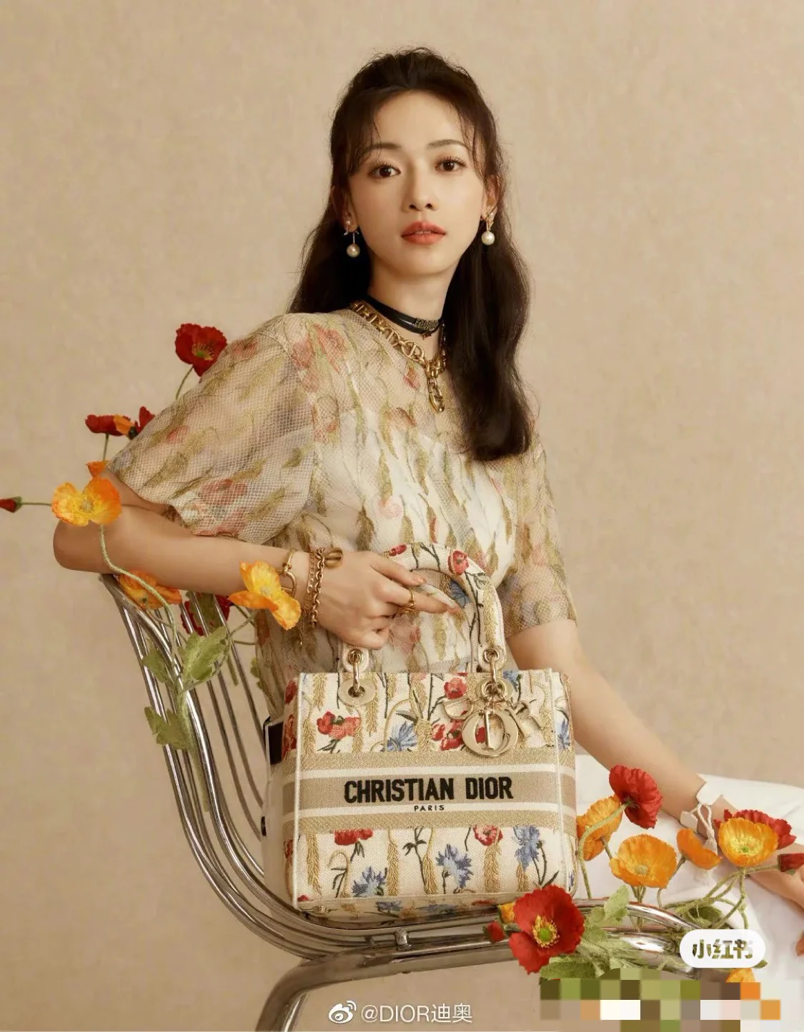 Лимитированная новогодняя коллекция Dior Lady Dior - Цветочный узор