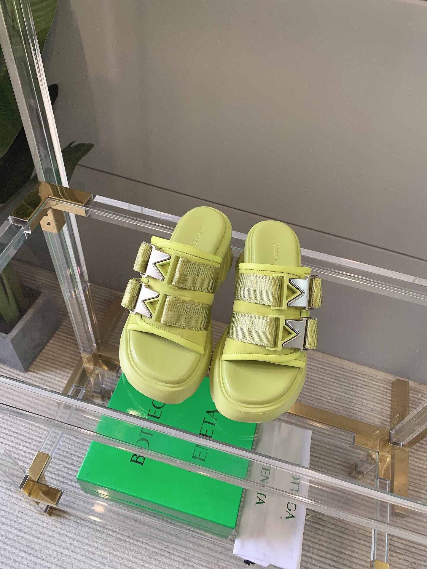 BV - Сандалии на платформе - Желтые