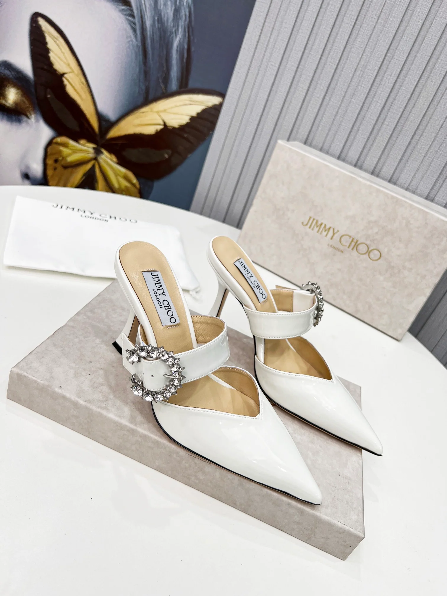Туфли-шпильки Jimmy с острым носком - белые