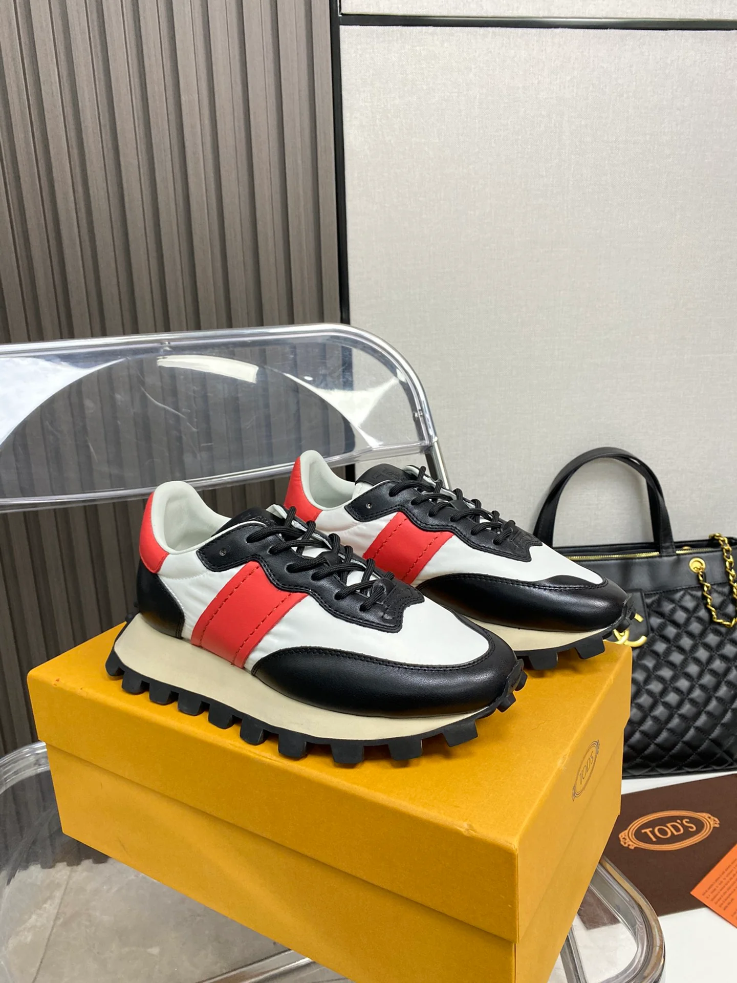 Tods - Повседневная обувь - Кроссовки - Черно-красные