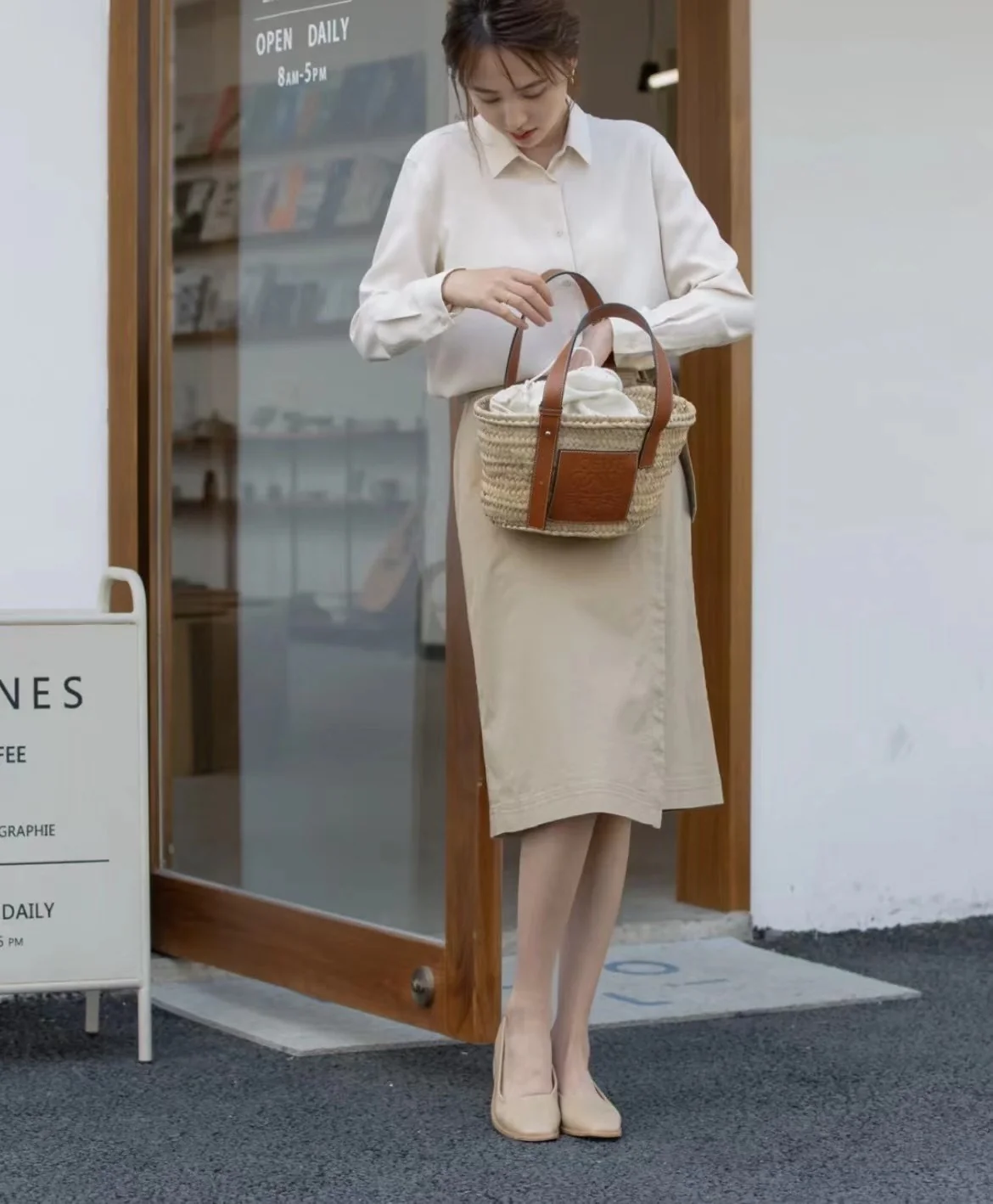 Соломенная сумка Loewe - 33 см - Маленькая - Коричневая