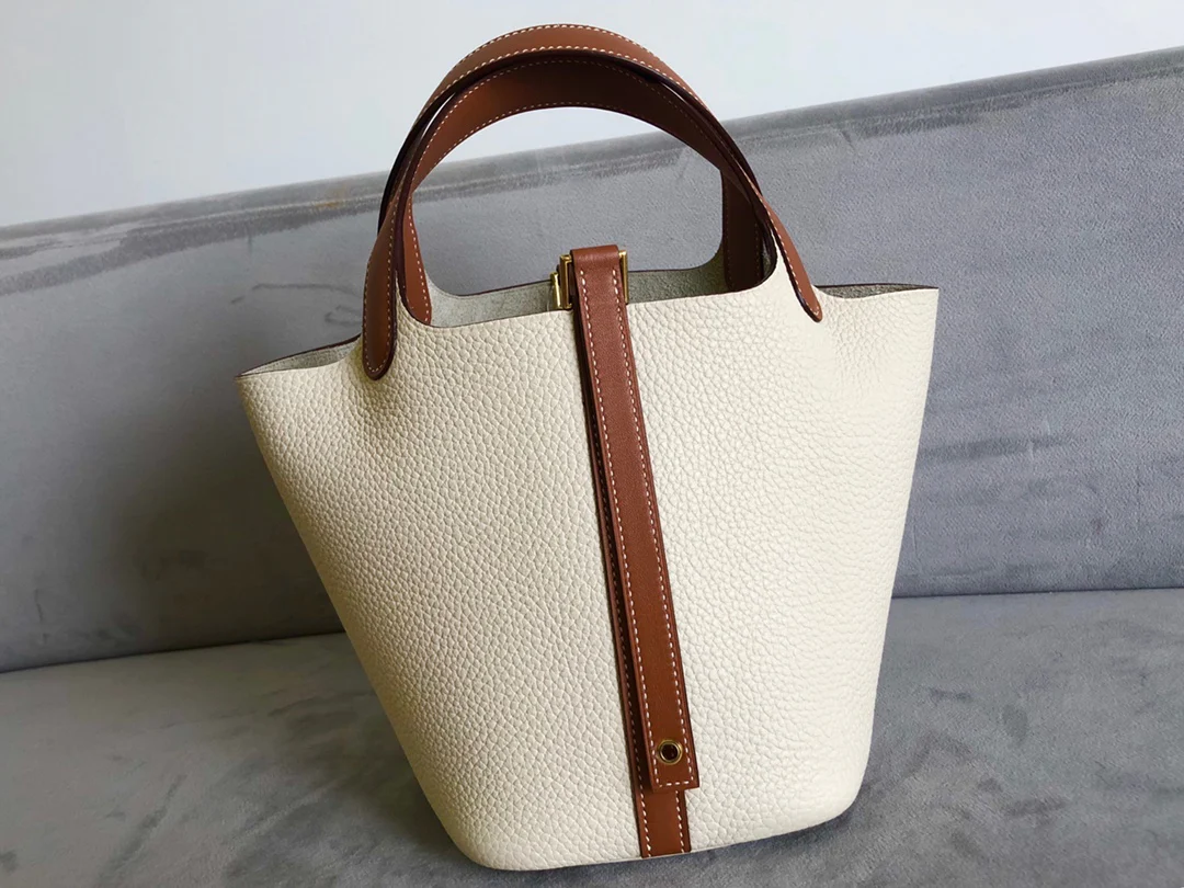 Часы Hermes Picotin 18tc Milkshake White с золотой и коричневой отделкой - золотая пряжка