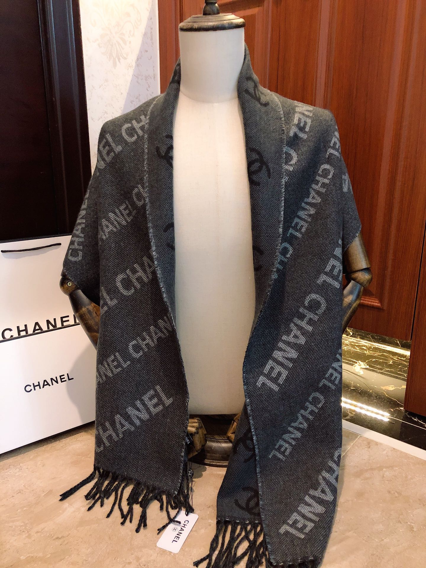 Двусторонний шарф Chanel с буквами - 38 см - 190 см - 1
