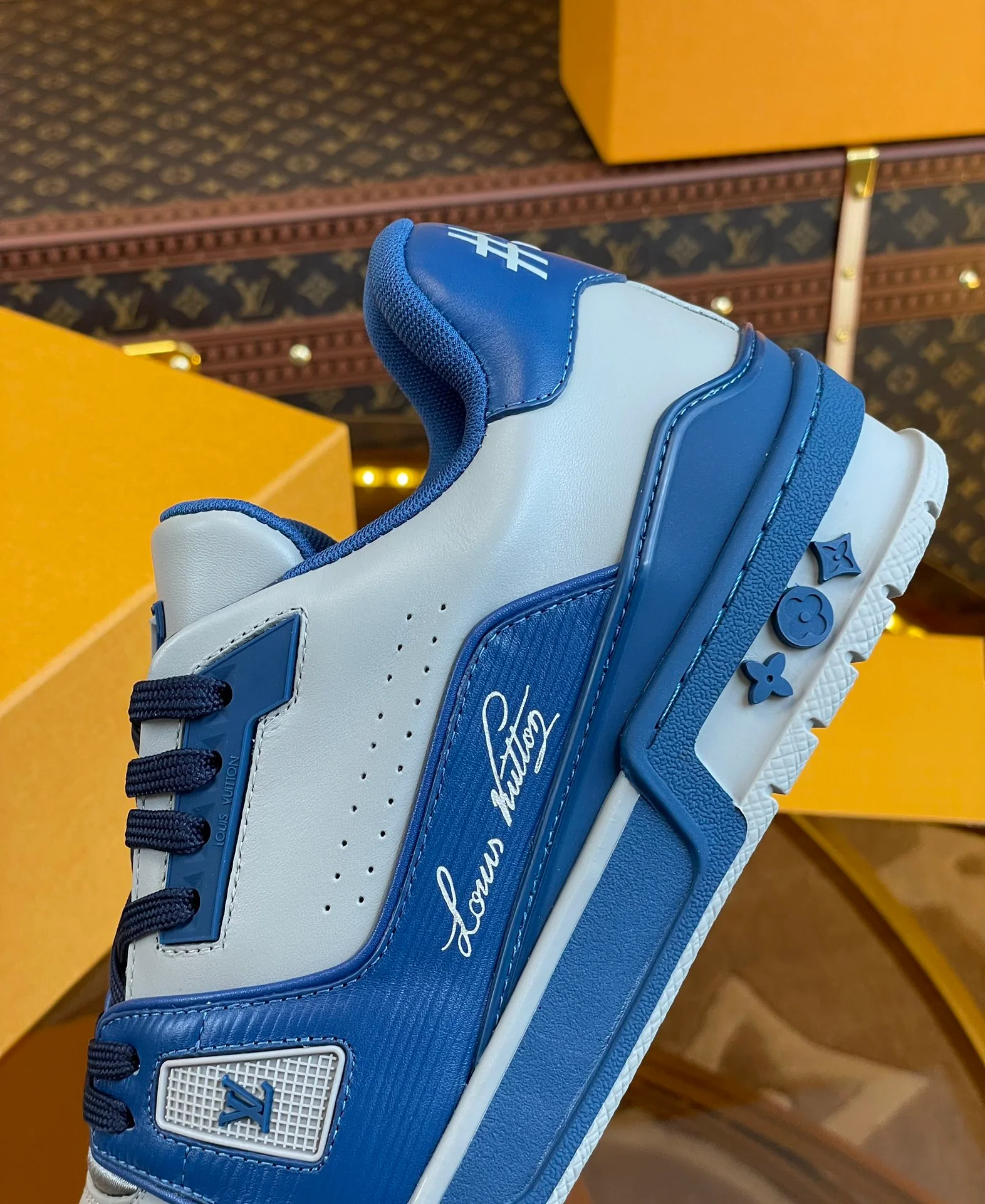 LV - Баскетбольные кроссовки на липучках - Серия кроссовок - Парный стиль - 2