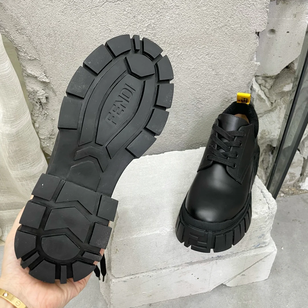 Туфли на платформе Fendi - черные