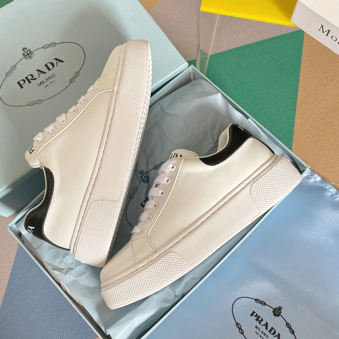 Новые поступления Prada ранней весной 2022 года - Повседневные туфли на платформе - 6