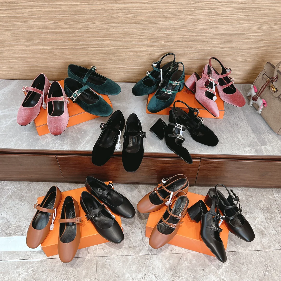 Балетки Hermes 2024 — изображение из коллекции