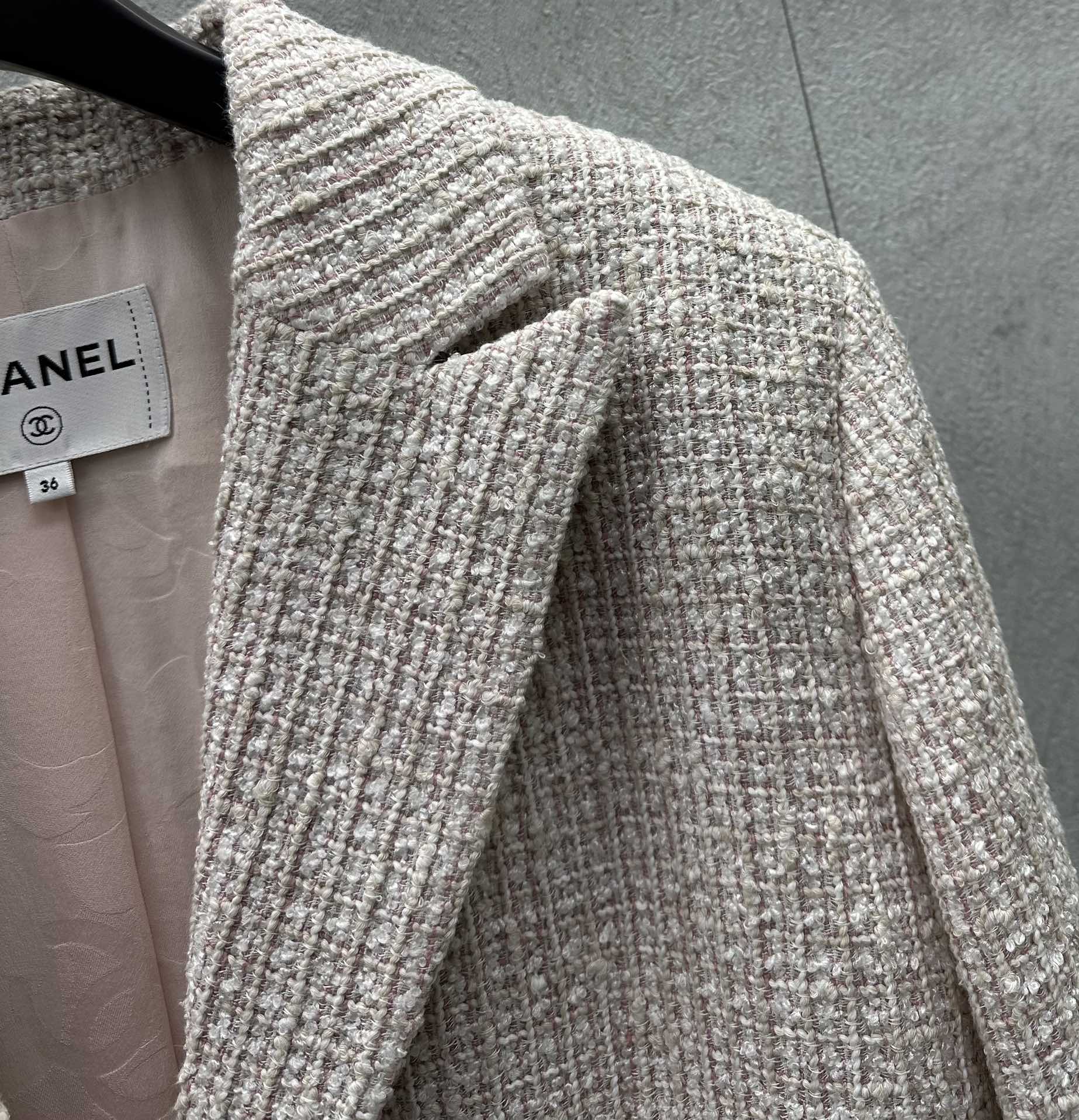 Пальто Chanel 2403-24c, новинка ранней весны - оригинальная покупка - высокое качество - объемное пальто средней длины