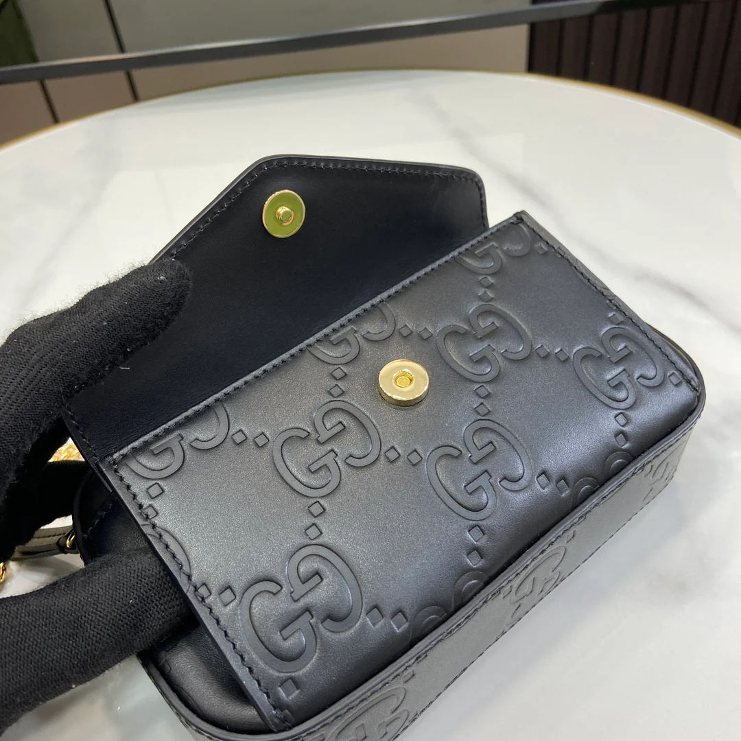 Мини-сумочка Gucci Ophidia на цепочке, 18 см, черная.