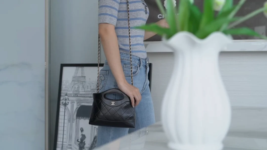 Новые поступления Chanel ранней весной - Chanel - 31 - Горизонтальный - Nono - Черный