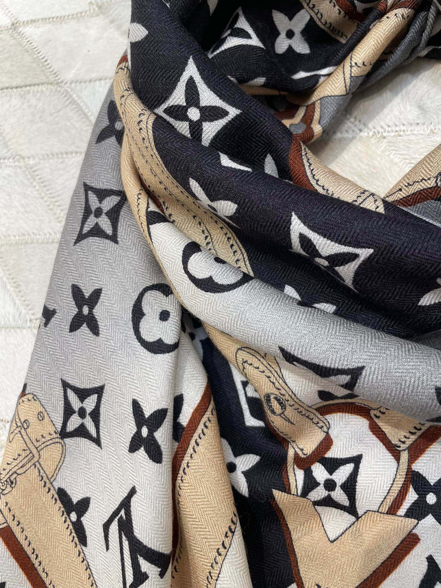 LV - Двусторонний шарф, 110 см - Детский флис, класс 1