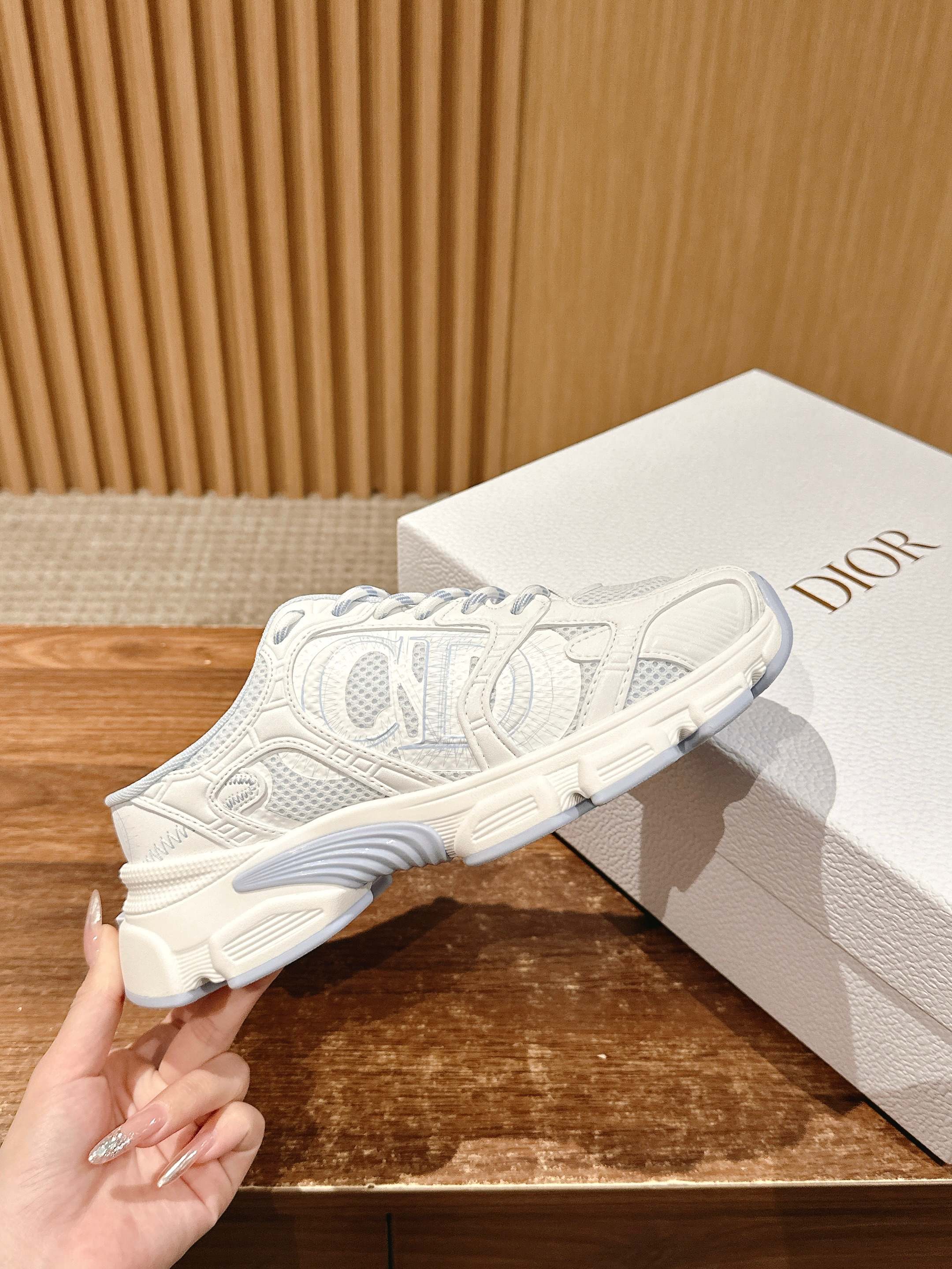 Новые повседневные массивные туфли/тапочки Dior Chrono - белые - 1