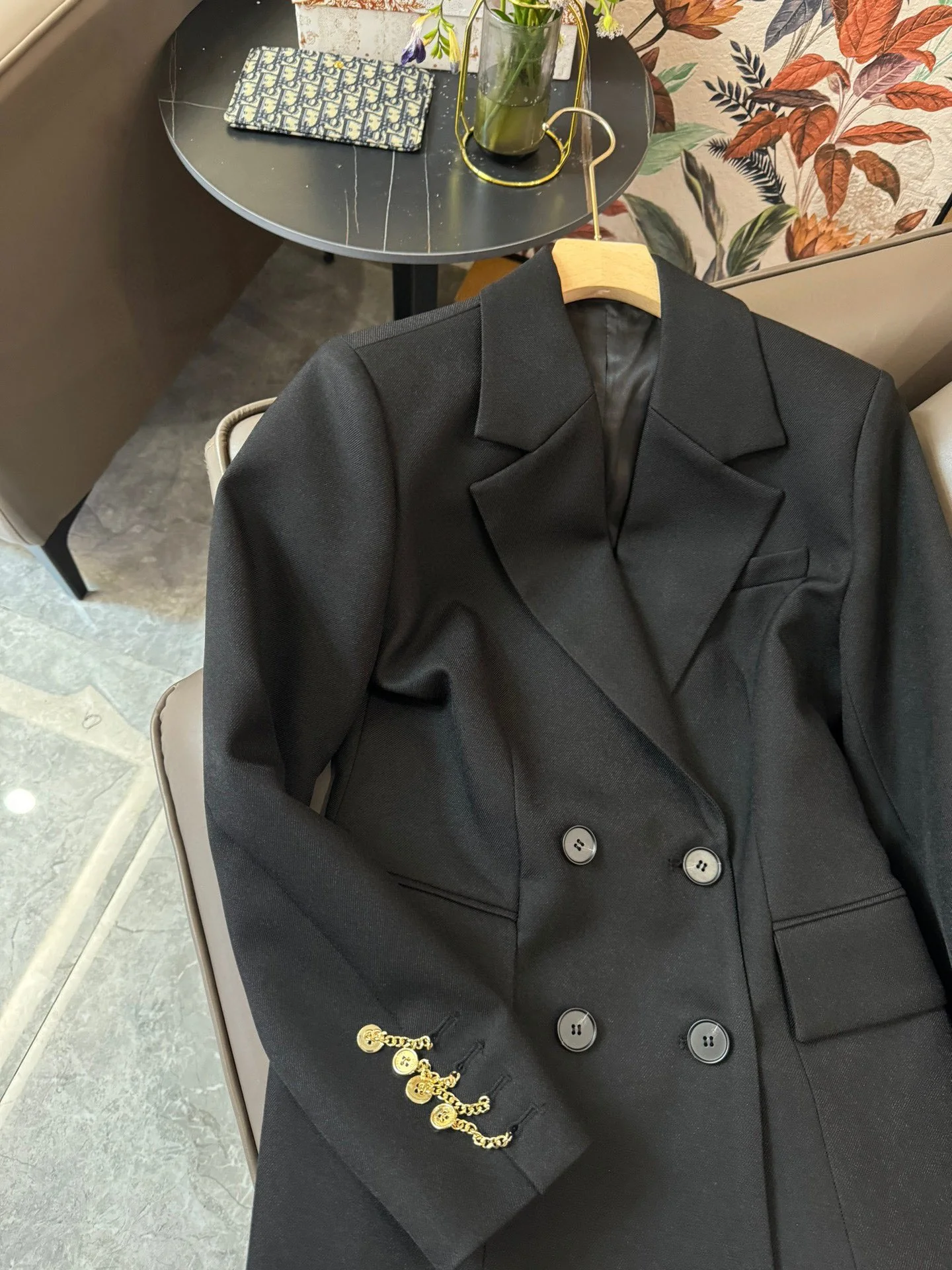 Пиджак Burberry 2403-24ss, новый, черный.