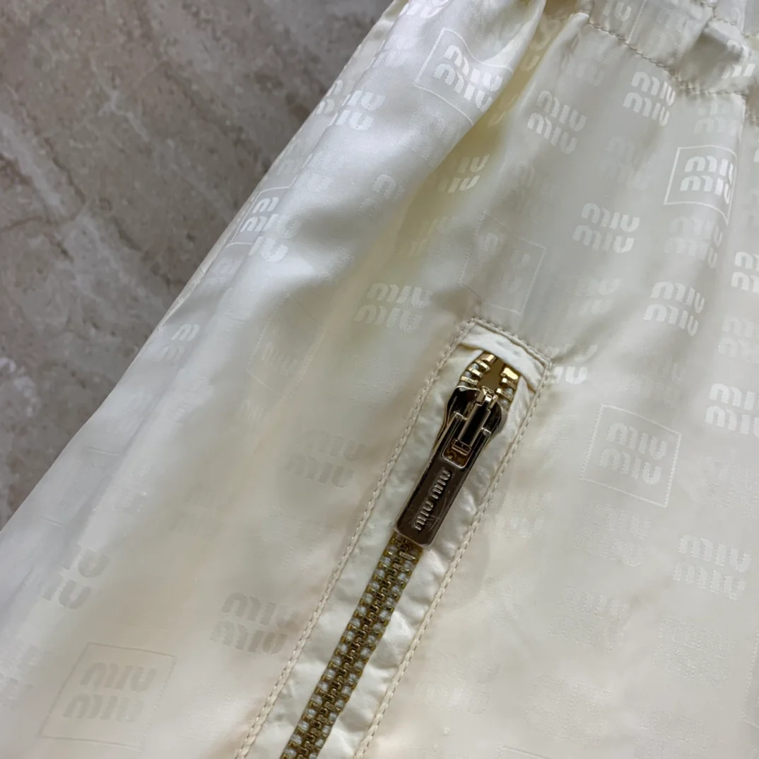 Miu Miu-2404 - Девичий жилет с капюшоном и застежкой-молнией