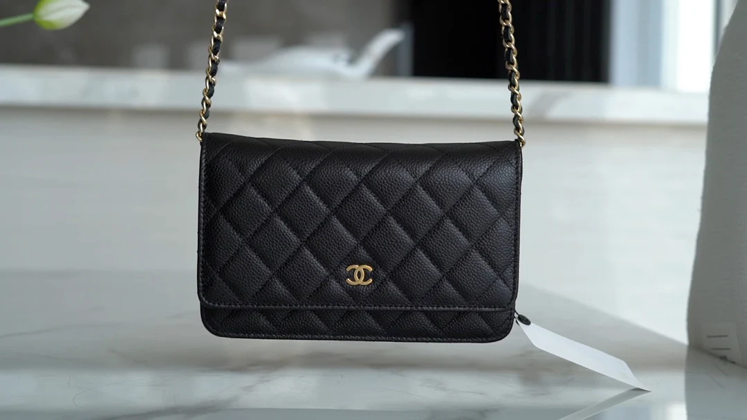 Chanel Classic WOC - Текстура ?кожура личи? - Золотая пряжка - Серебряная пряжка - Сумка на цепочке