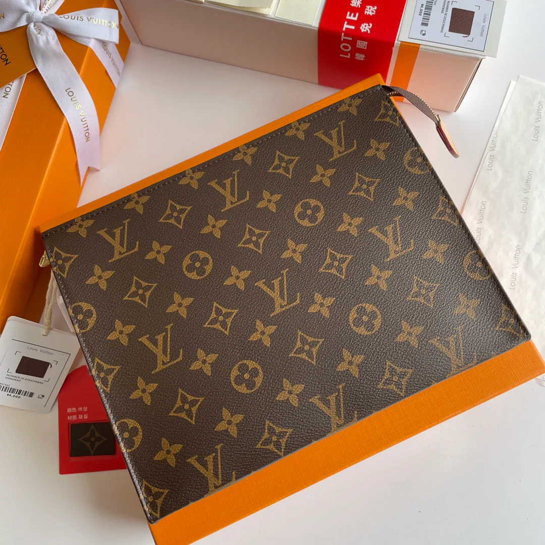 клатч lv-m47542