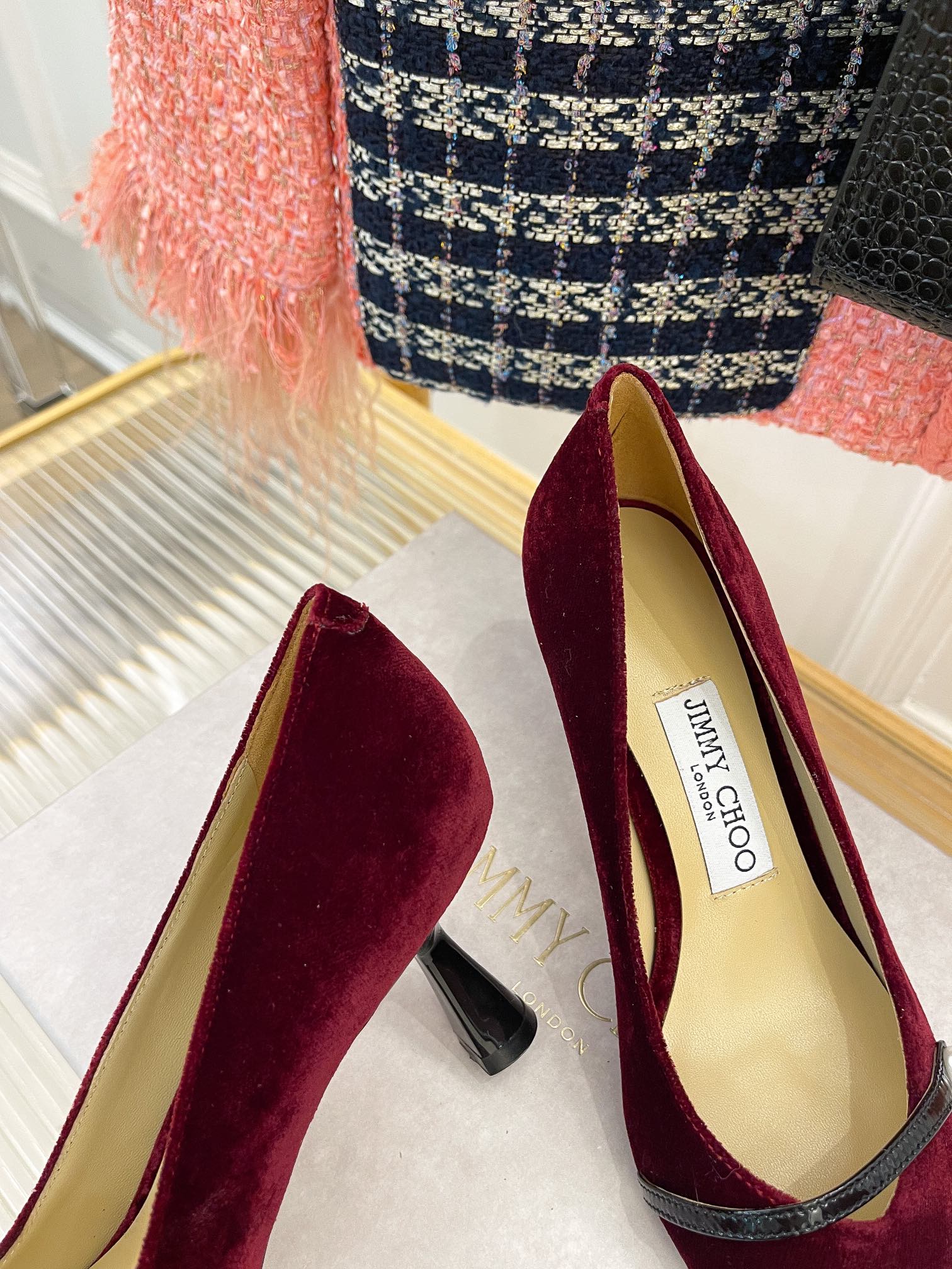 Классические туфли на высоком каблуке Jimmy с жемчужным верхом - красные