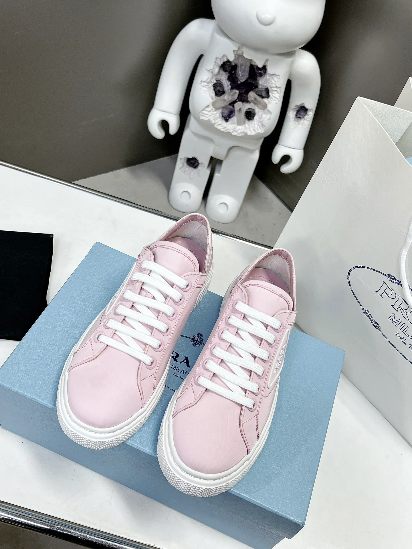 Новинка сезона осень/зима 2022 от Prada - повседневные туфли на платформе - 2