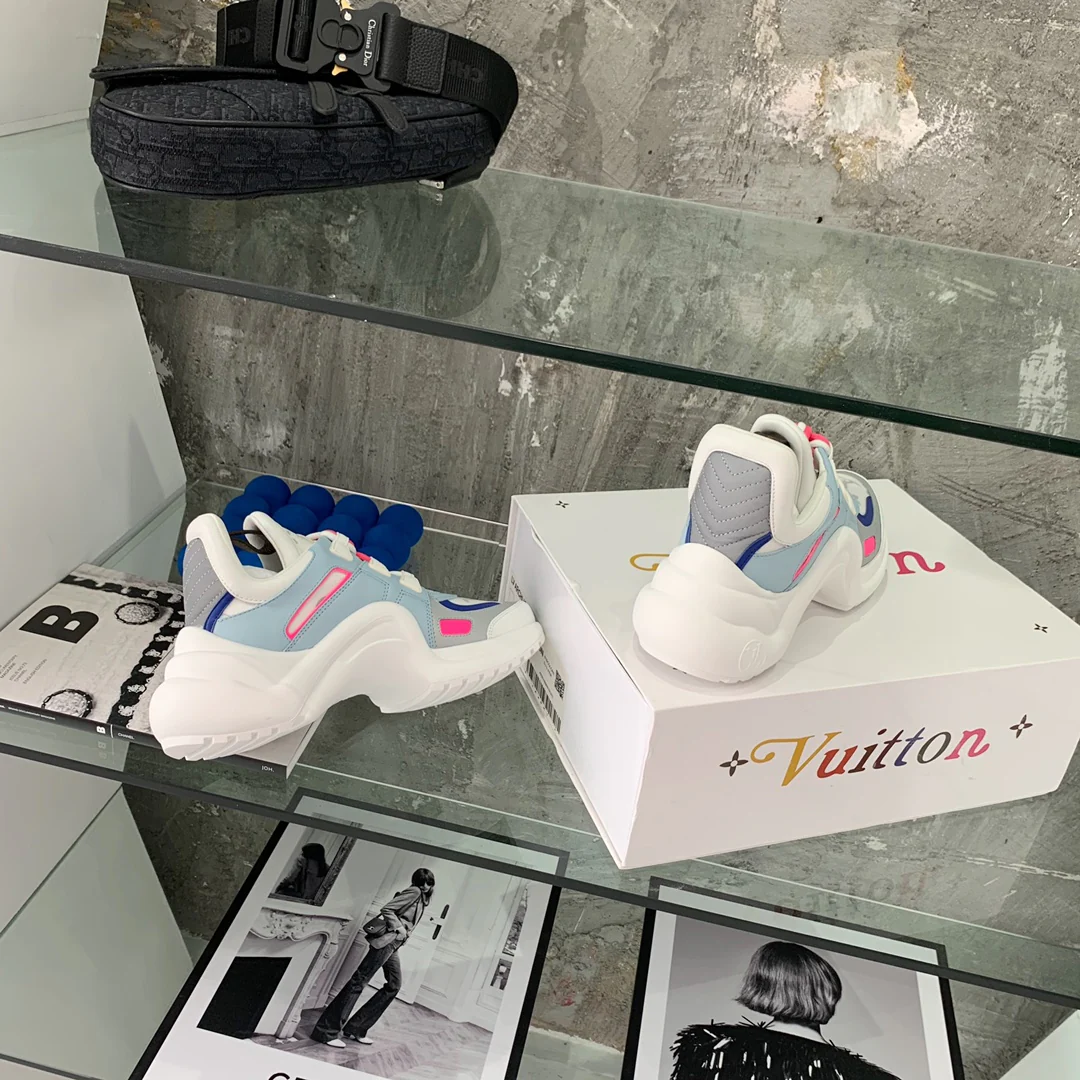 Обувь LV - Массивные кроссовки LV - 2