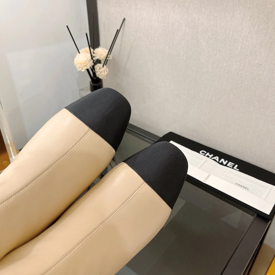 Ботильоны Chanel на шерстяной подкладке - бежевые