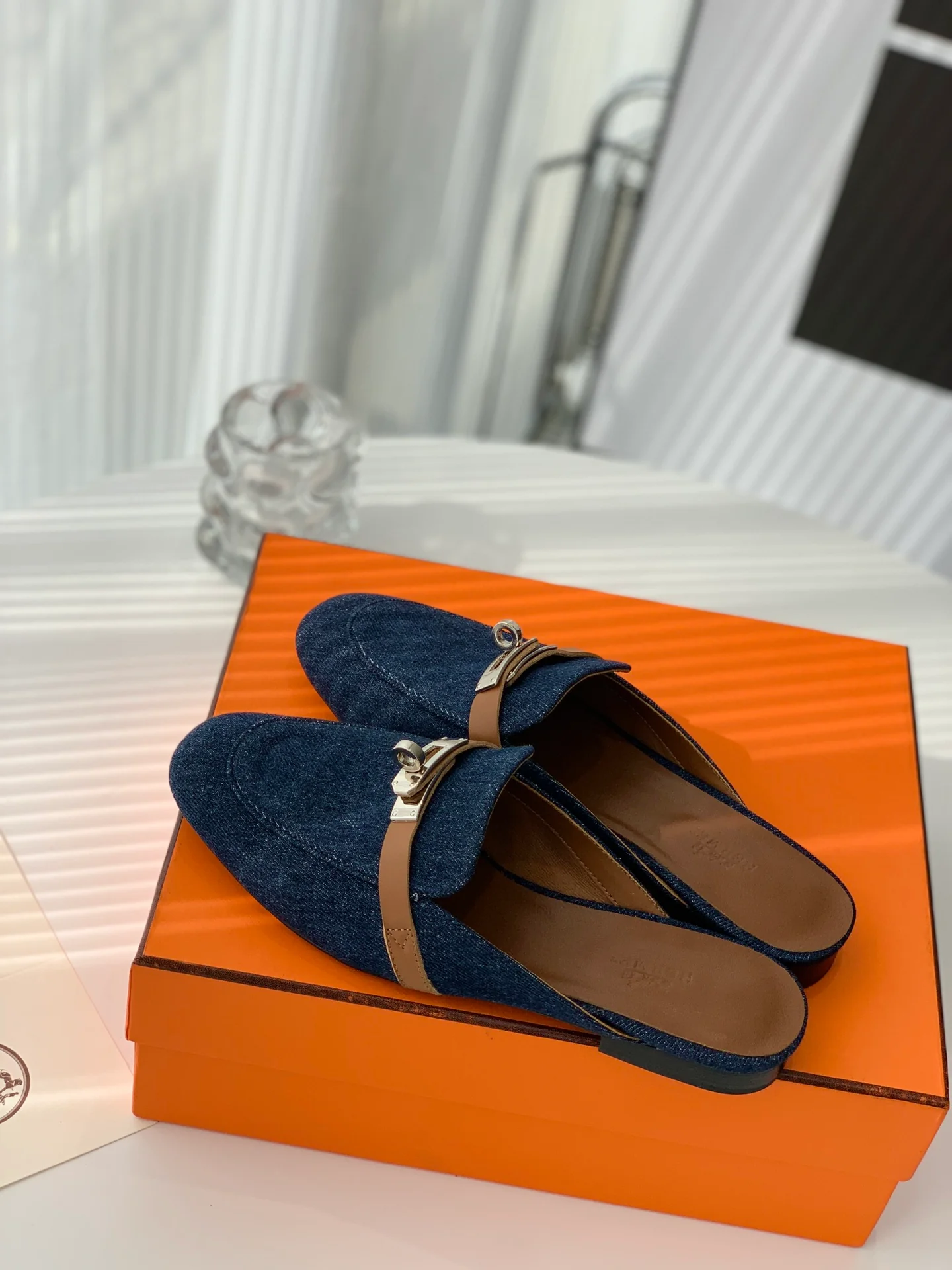 Полуприцеп Hermes-Kelly Muller