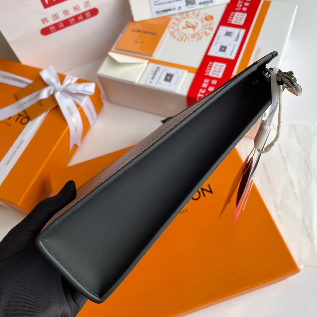 клатч lv-m80914