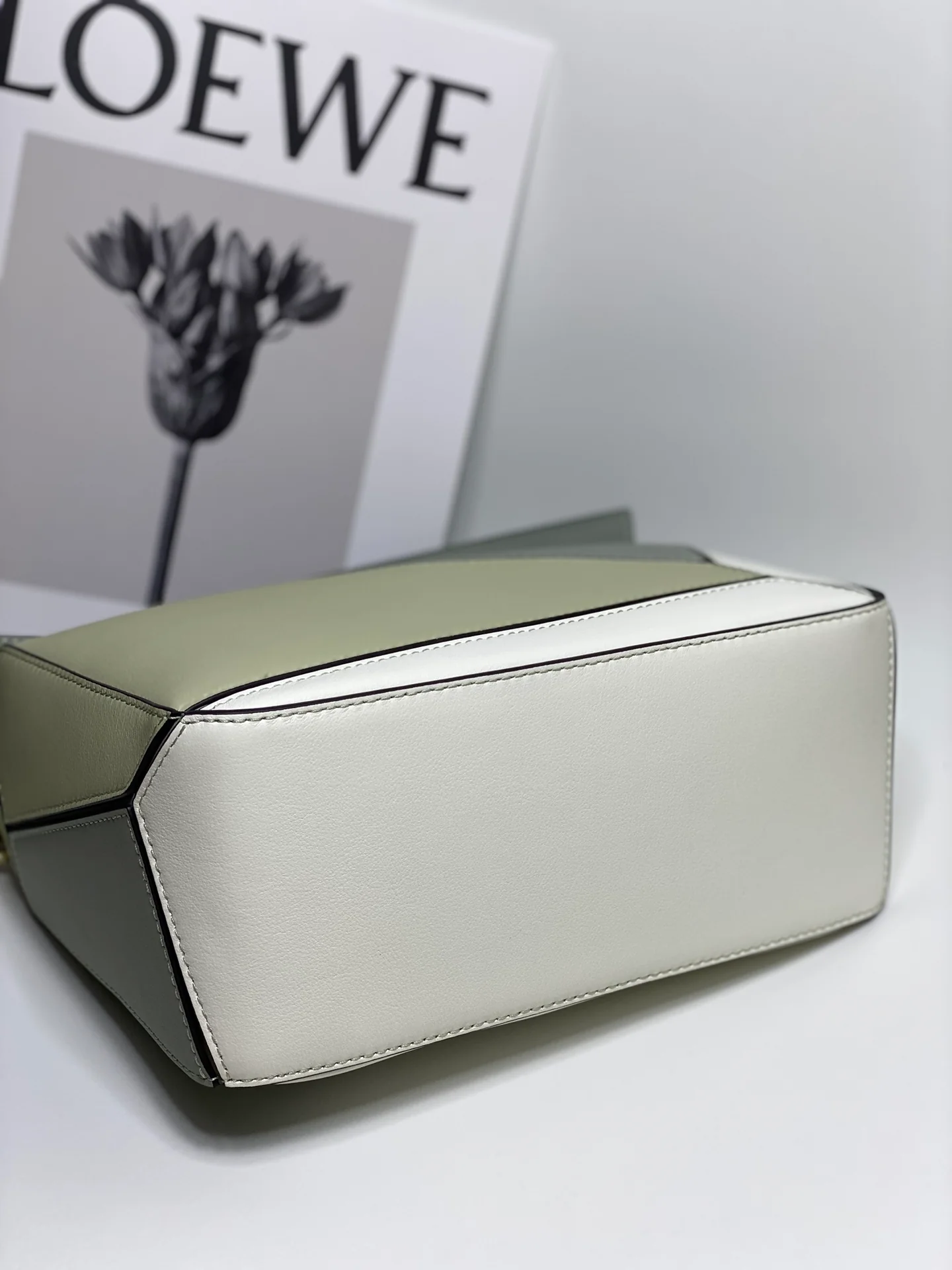 Loewe - испанская телячья кожа - пазл - сумочка - маленькая - серо-зеленая