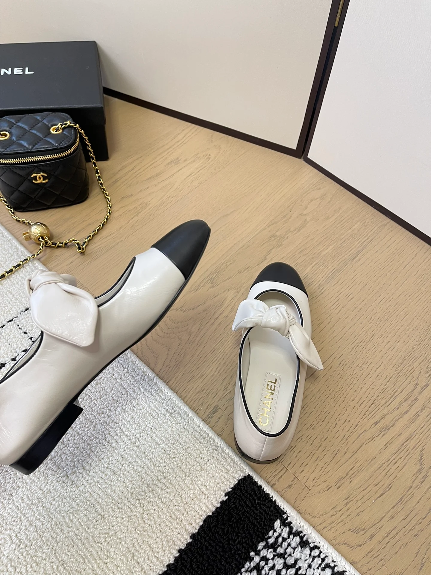 Балетки Chanel 2024 Ribbon - белые