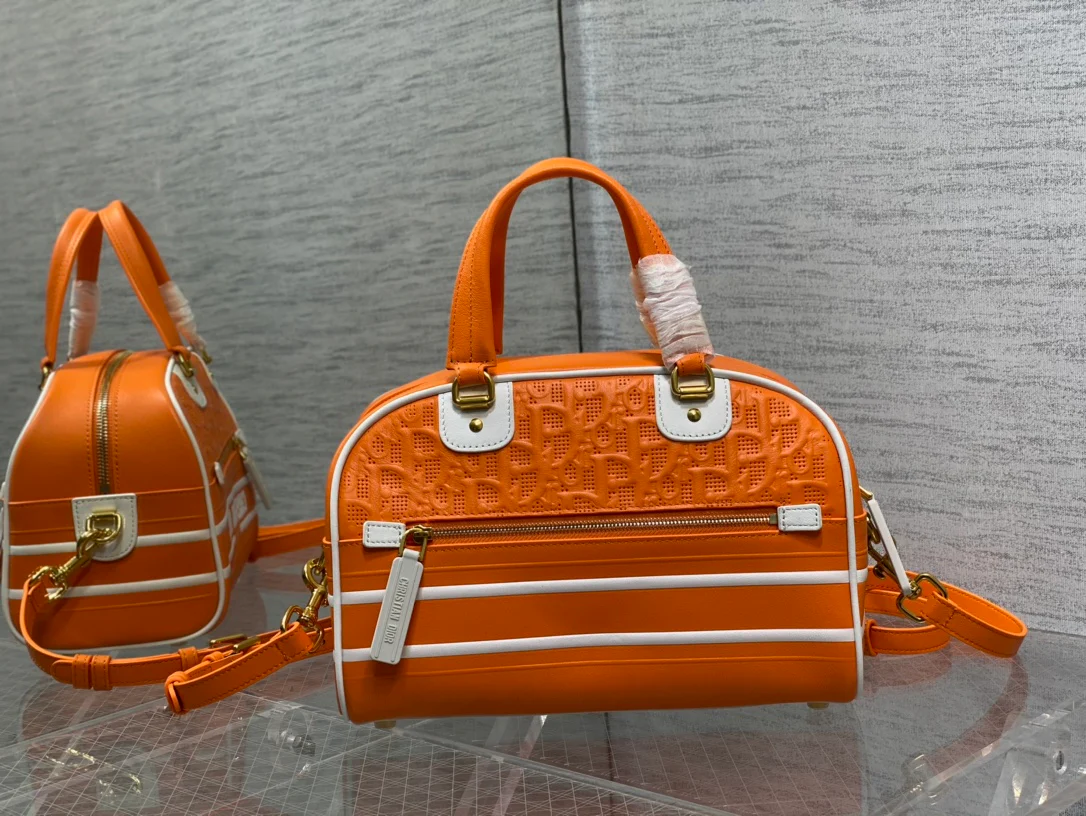 Сумка-боулинг Dior из коллекции весна/лето 2022 Vibe, средний размер - 3