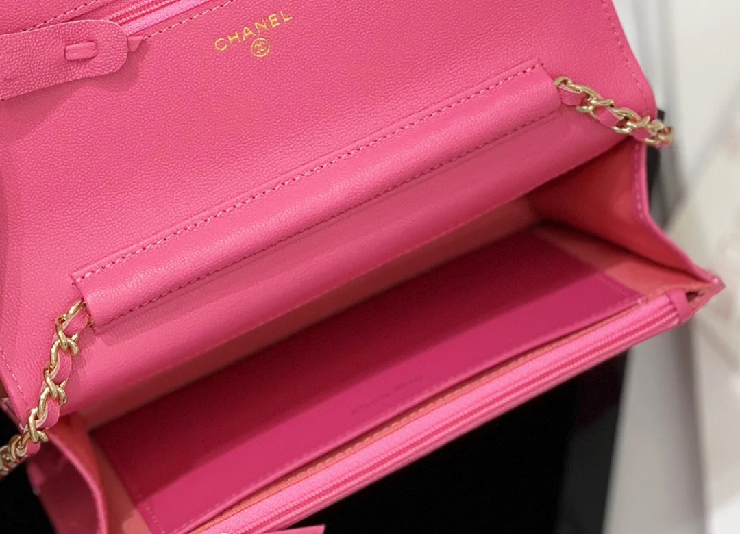 Пряжка Chanel WOC с узором ?Кунжут? из светлого золота - 1 шт.