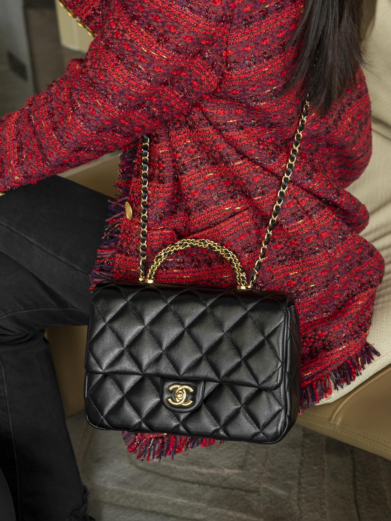 Chanel - ??? - Новая большая квадратная сумка с клапаном и толстой цепочкой - Черная